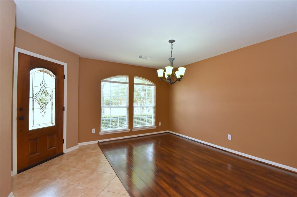 21123 Amber Crossing Drive, Richmond, Texas image 3