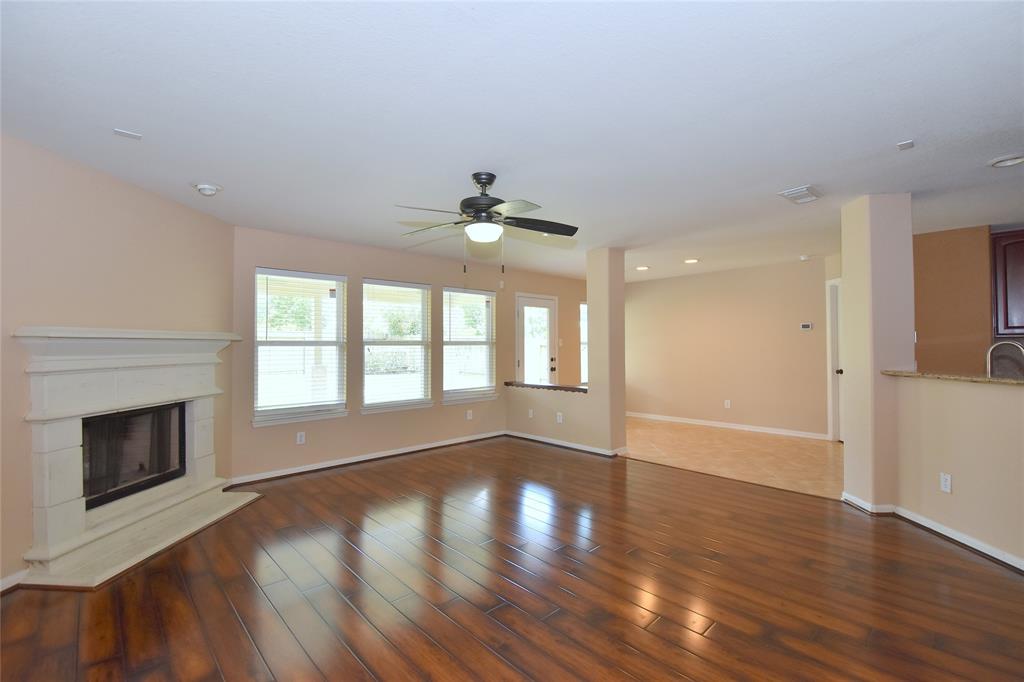 21123 Amber Crossing Drive, Richmond, Texas image 8
