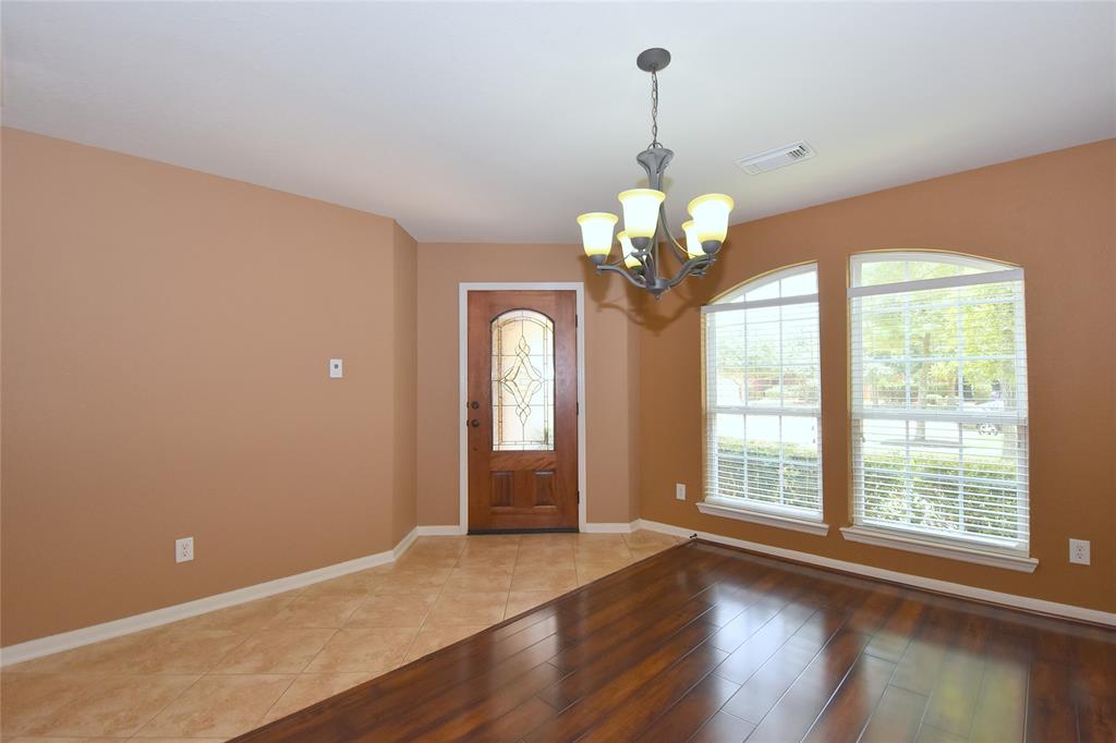 21123 Amber Crossing Drive, Richmond, Texas image 4