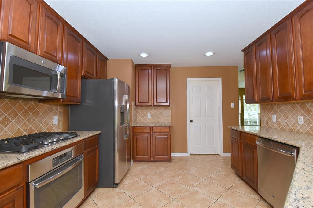 21123 Amber Crossing Drive, Richmond, Texas image 13