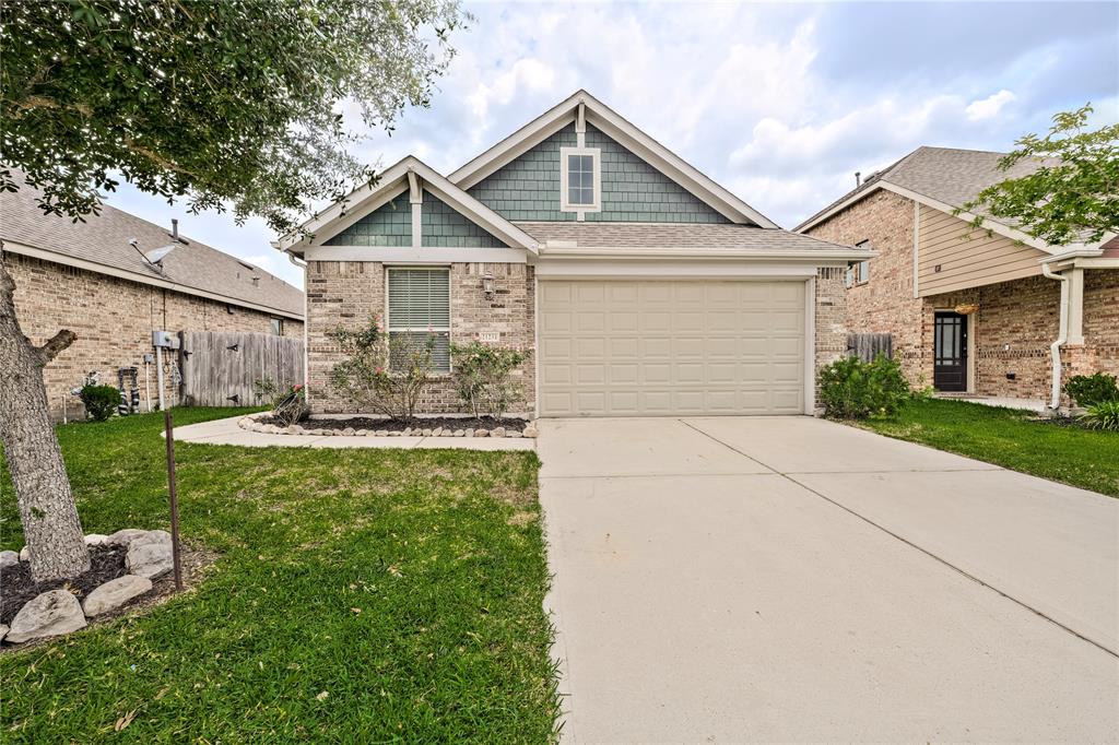 21231 Flowering Crape Myrtle Drive, Porter, Texas image 2