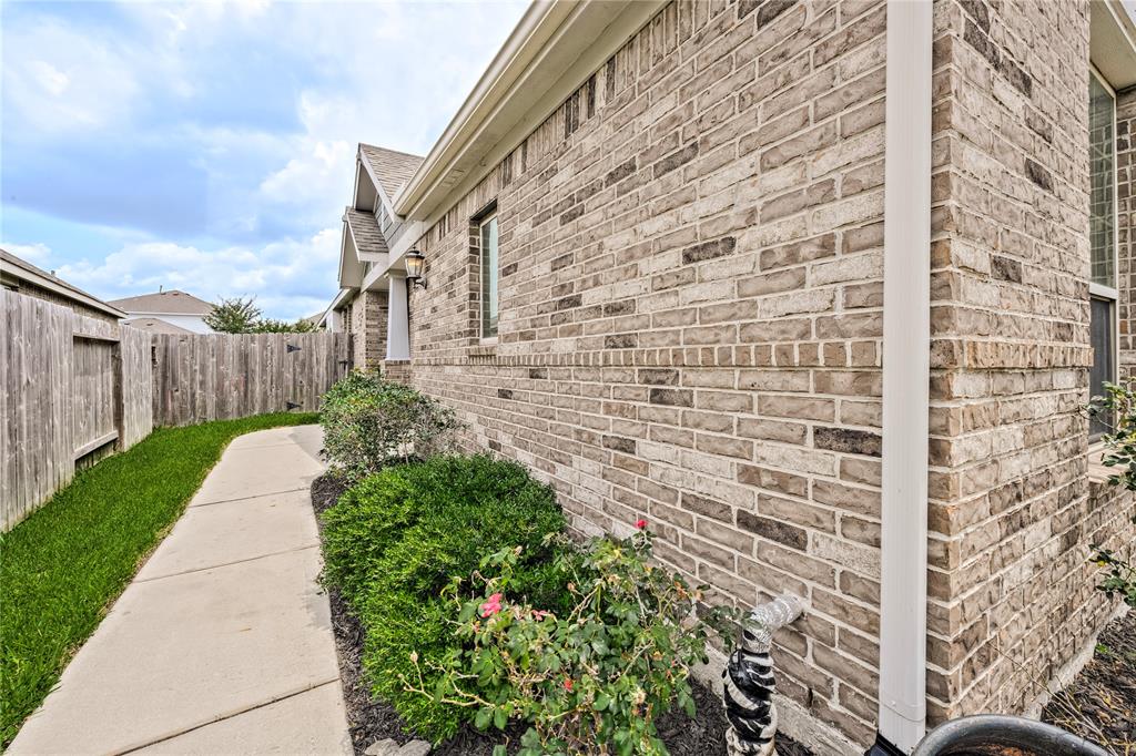 21231 Flowering Crape Myrtle Drive, Porter, Texas image 25