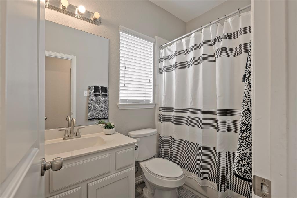 21231 Flowering Crape Myrtle Drive