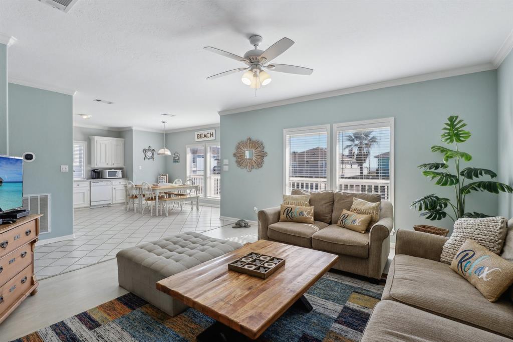 22322 Vista Del Mar