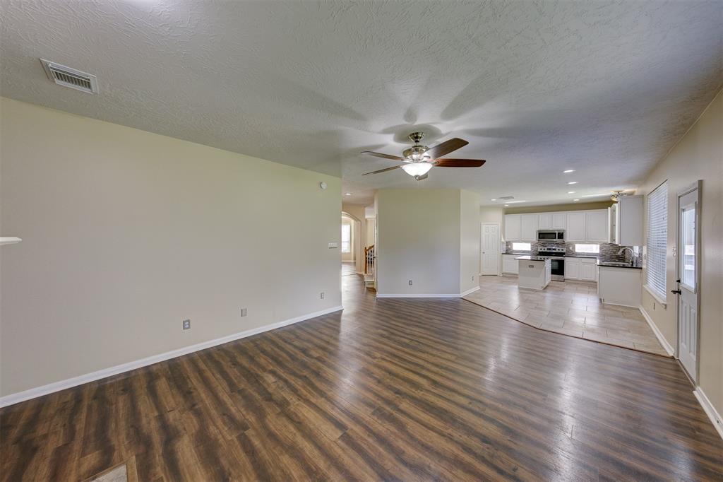 4414 Running Pine Drive, League City, Texas image 13