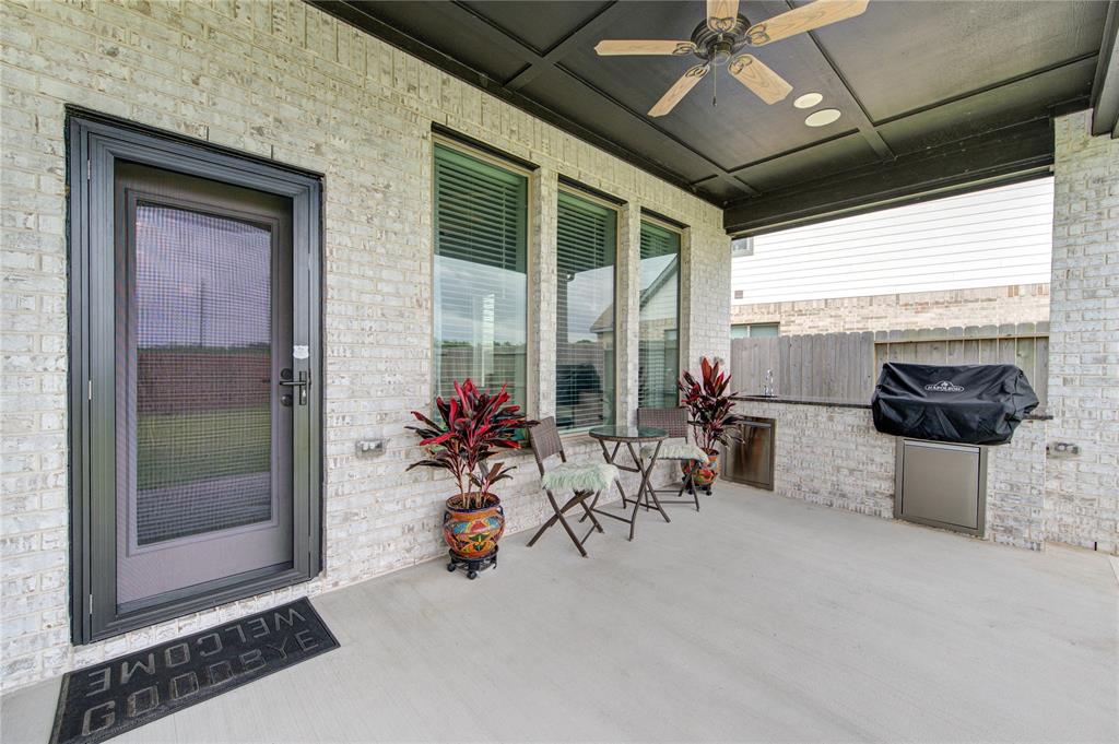 8711 Fox Trail Drive, Missouri City, Texas image 38
