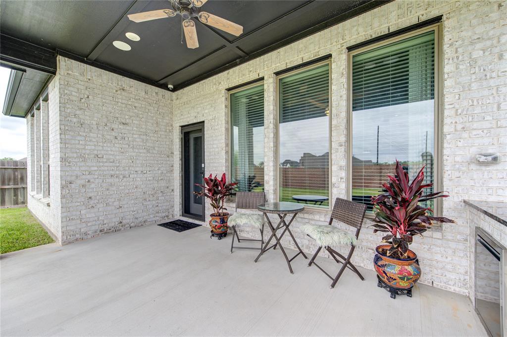 8711 Fox Trail Drive, Missouri City, Texas image 39