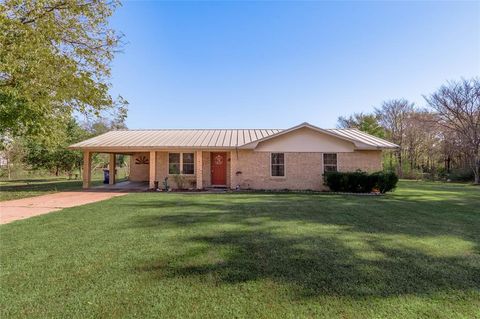 A home in Crockett