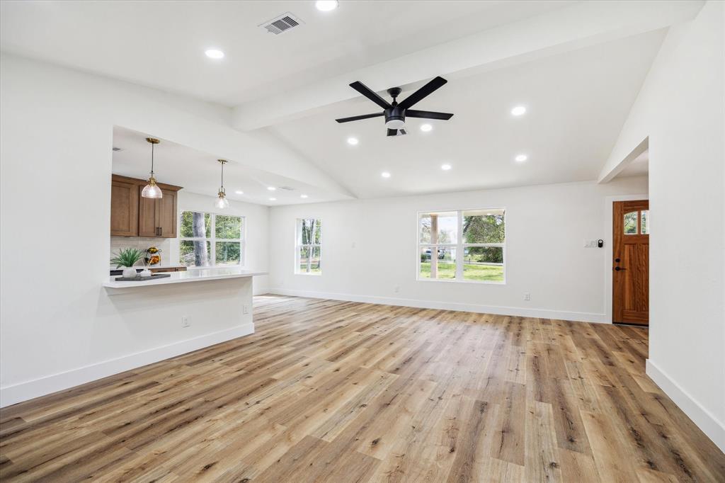 10369 Lake Shore Drive, Conroe, Texas image 3