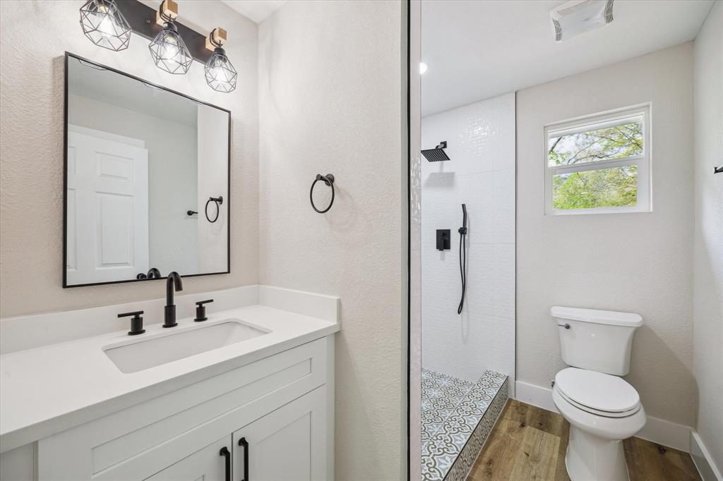 10369 Lake Shore Drive, Conroe, Texas image 20
