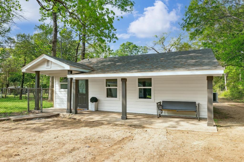 10369 Lake Shore Drive, Conroe, Texas image 15