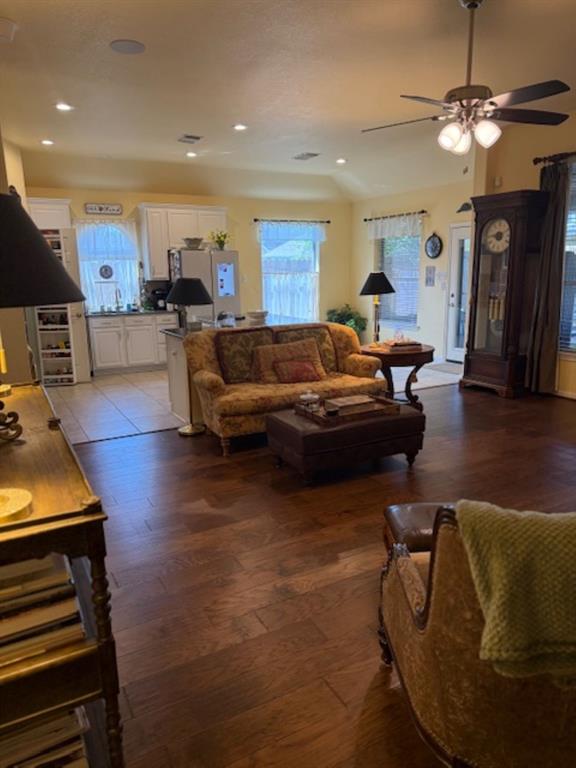 20770 Kenswick Park Dr Drive, Porter, Texas image 9