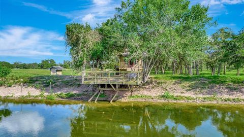 A home in Yoakum