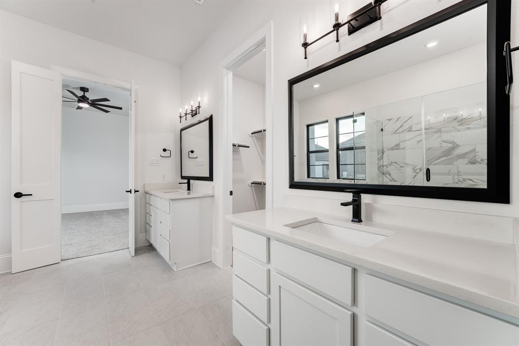 3223 Royal Oaks Hollow Lane, Houston, Texas image 30