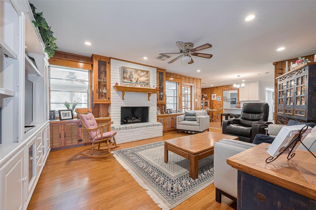1535 Spring Hills Drive, Spring, Texas image 8