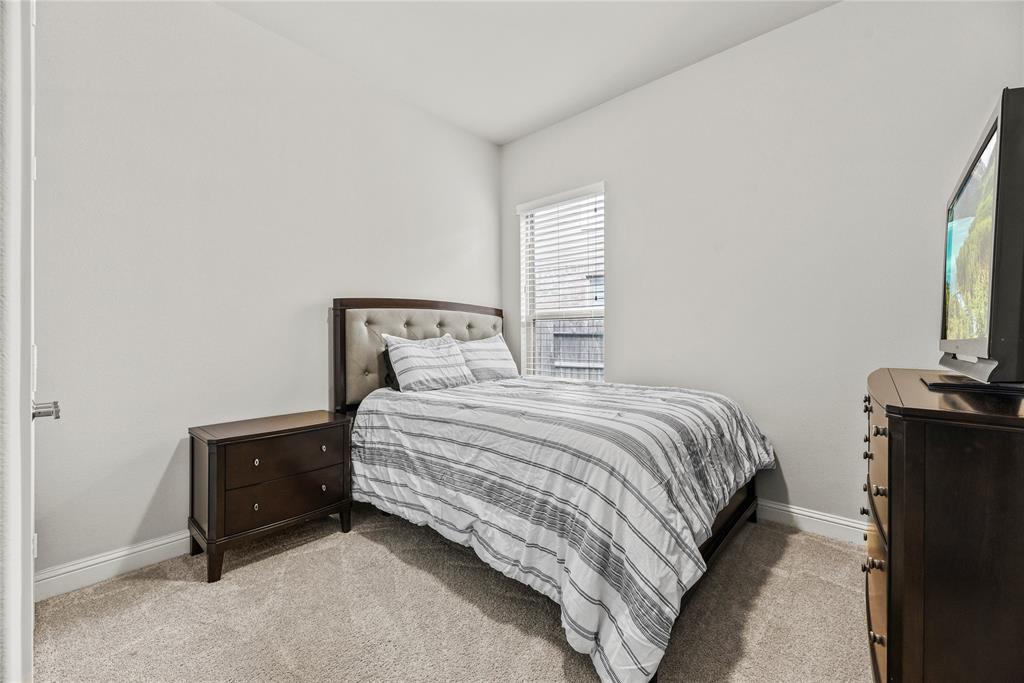 18810 Peachleaf Willow Trace, Cypress, Texas image 10