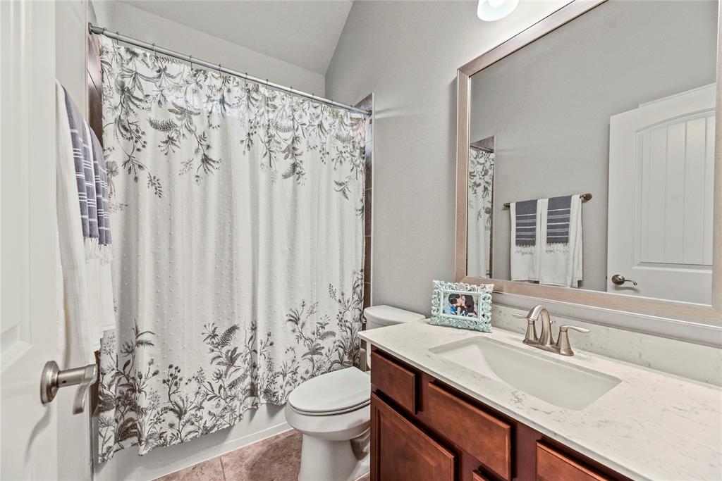 18810 Peachleaf Willow Trace, Cypress, Texas image 8