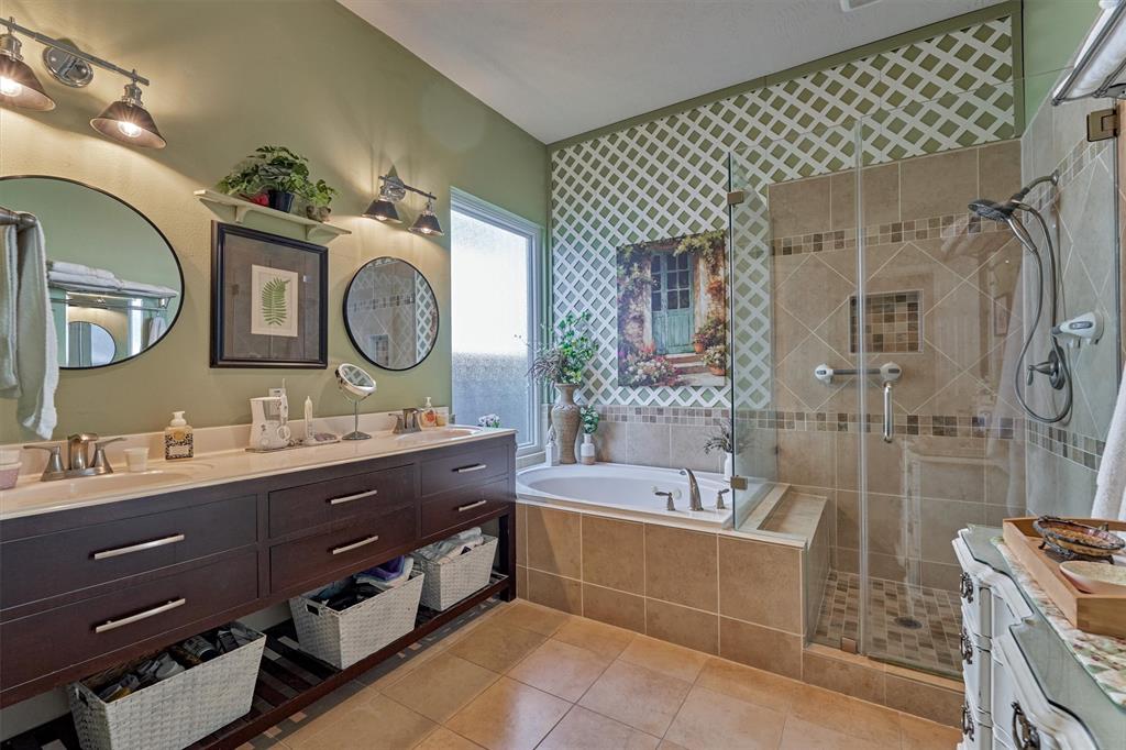 3 Ivy Garden Street, The Woodlands, Texas image 18