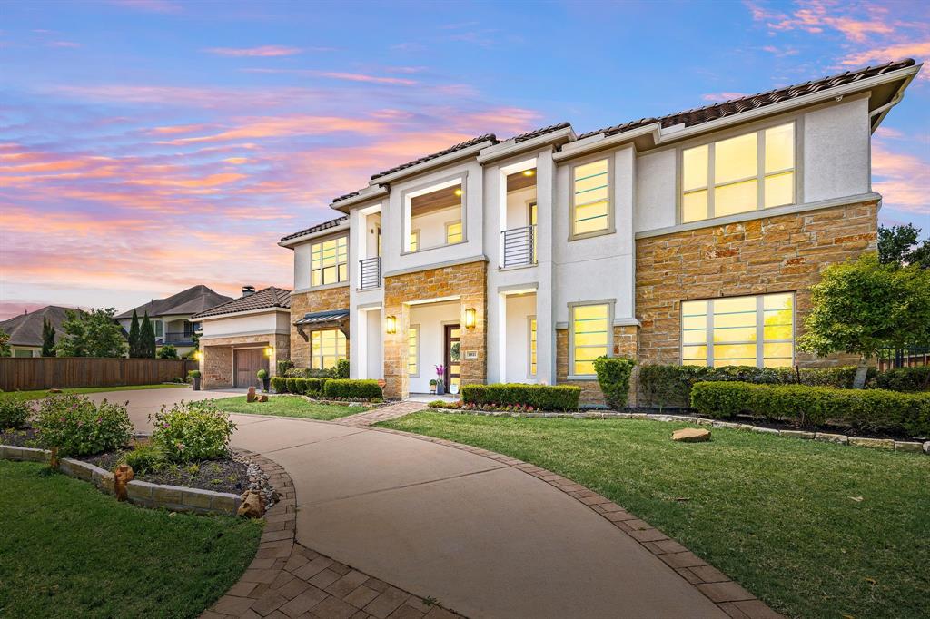 19111 N Frio River Circle