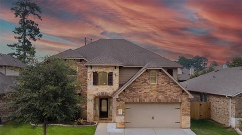Single Family Residence in Conroe TX 8470 Coral Cove Pass Lane.jpg