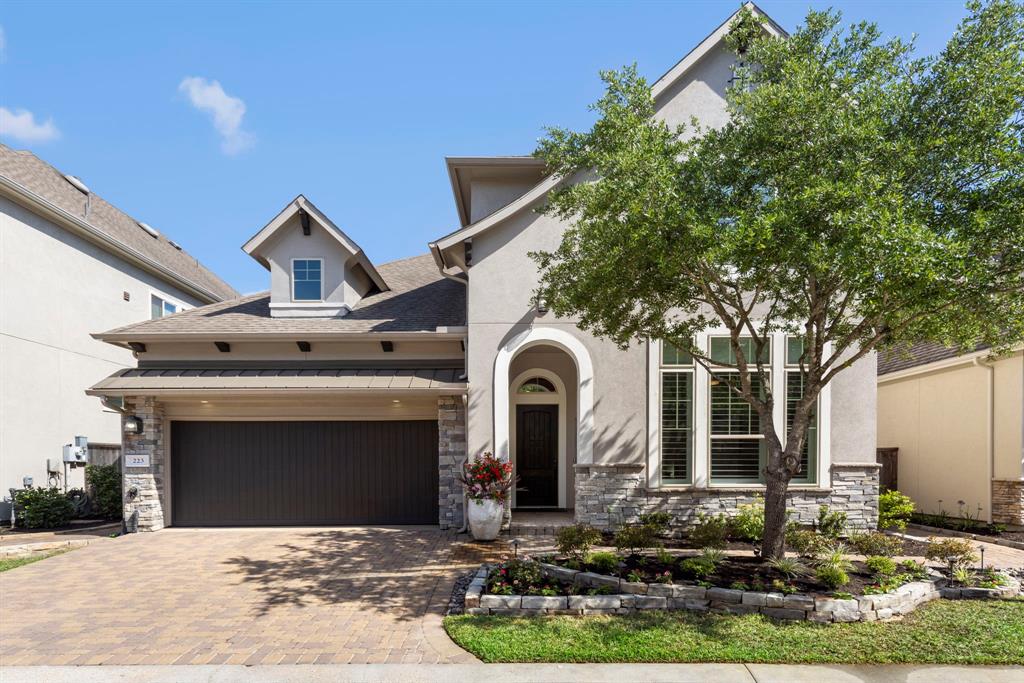 223 Sonoma Court, The Woodlands, Texas image 1