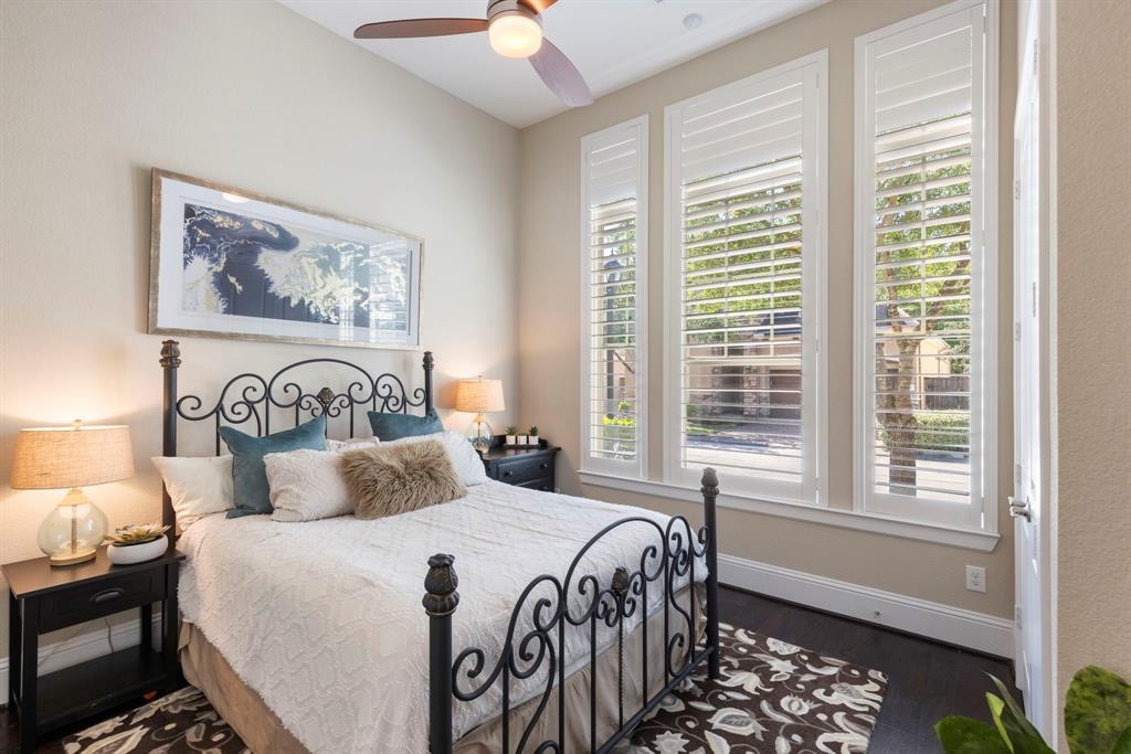 223 Sonoma Court, The Woodlands, Texas image 30
