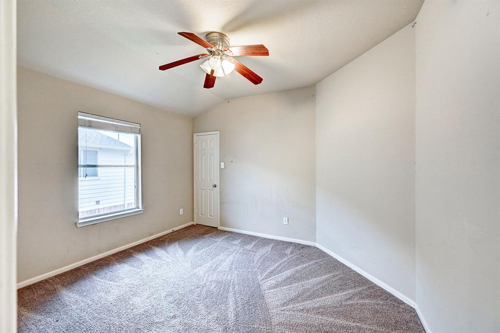 1752 Cypress Meadows Drive, Dickinson, Texas image 47