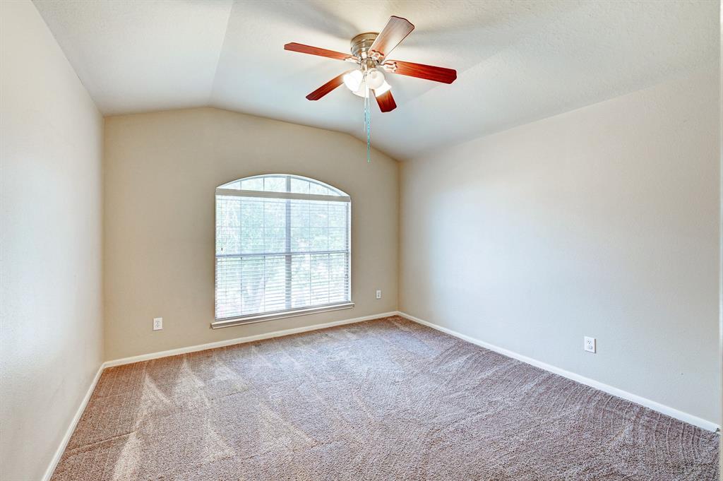 1752 Cypress Meadows Drive, Dickinson, Texas image 46