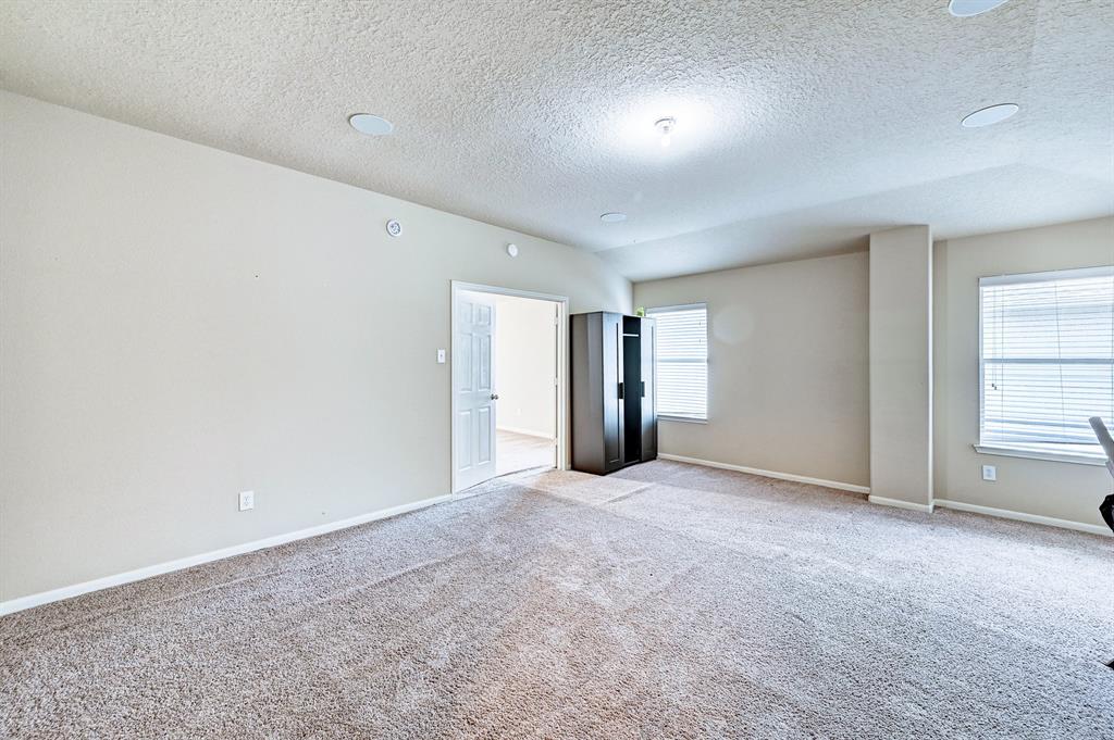 1752 Cypress Meadows Drive, Dickinson, Texas image 42