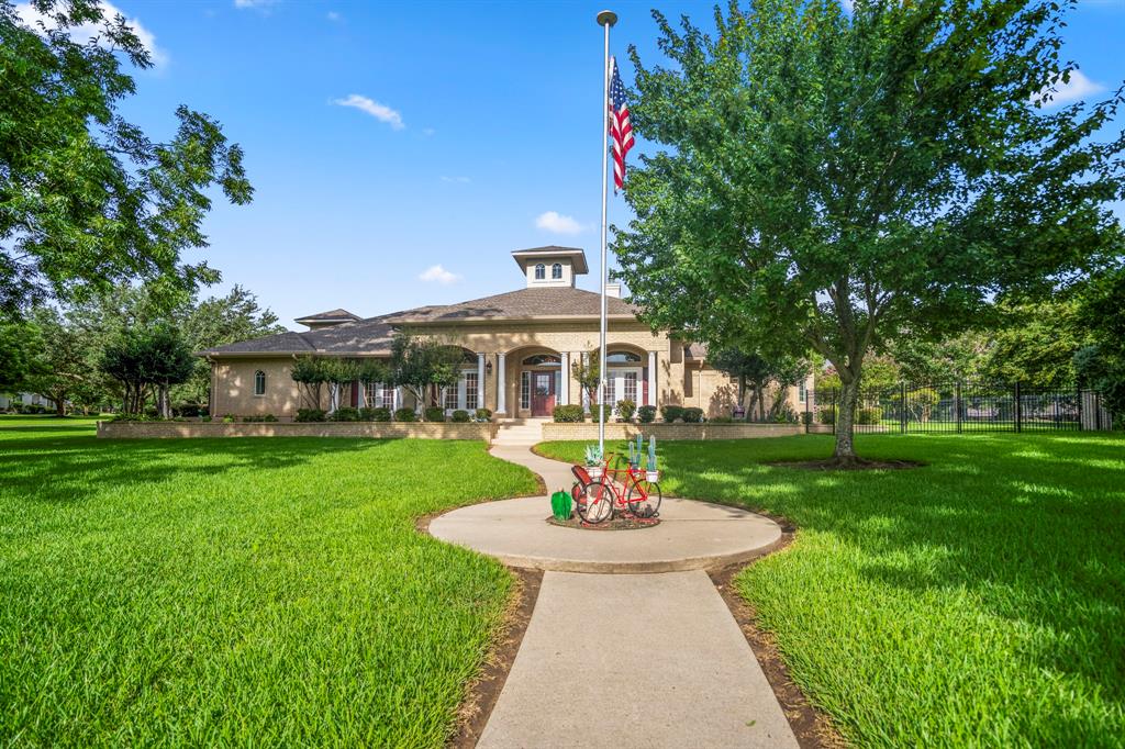 118 Waterfront Drive
