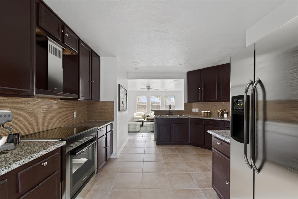 12226 Greencanyon Drive