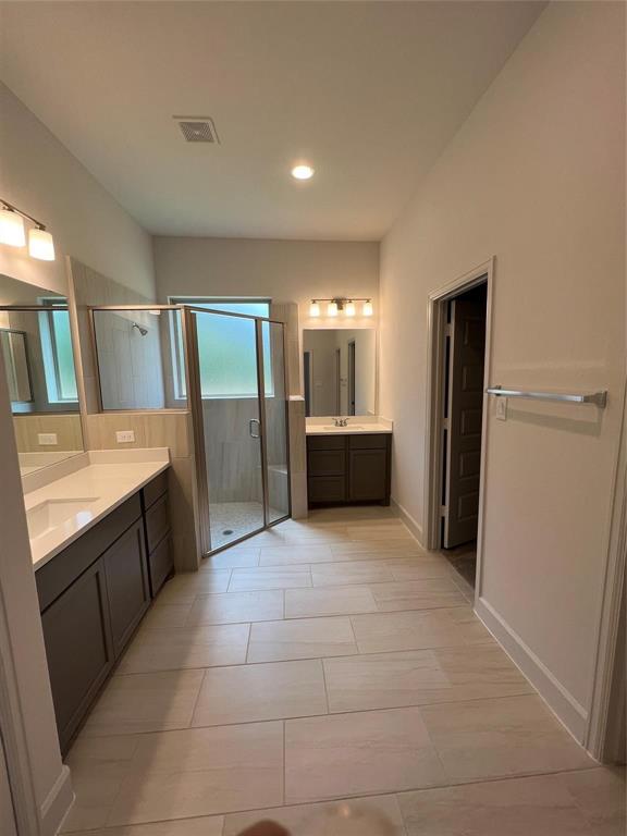 508 Burnaby CT