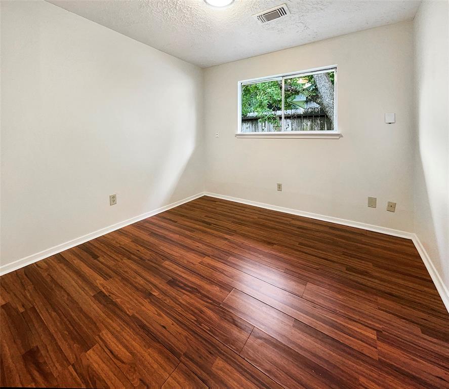 11710 Ironstone Court, Houston, Texas image 9