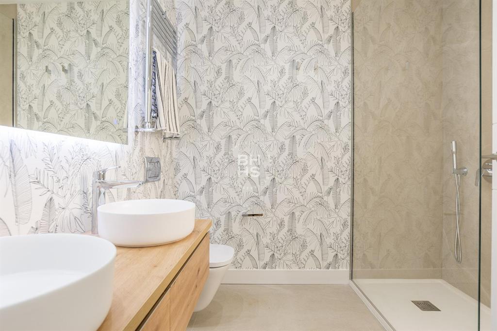 28001, Spain, 4 Bedrooms Bedrooms, ,5 BathroomsBathrooms,Residential,Active,173780