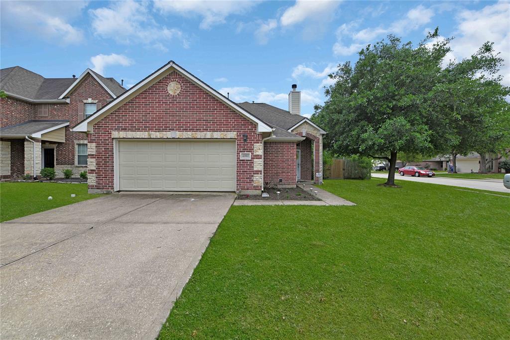 4802 Flamingo Bay Circle, Baytown, Texas image 22