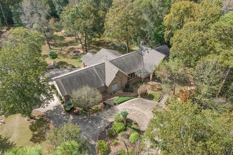 A home in Conroe