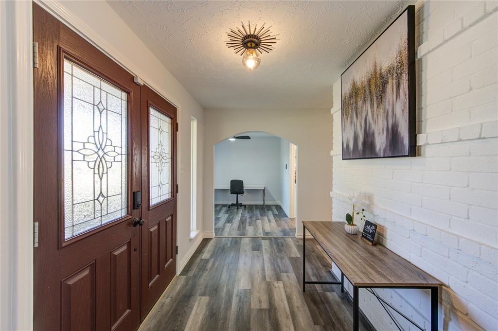 11506 Brook Meadows Lane, Meadows Place, Texas image 4