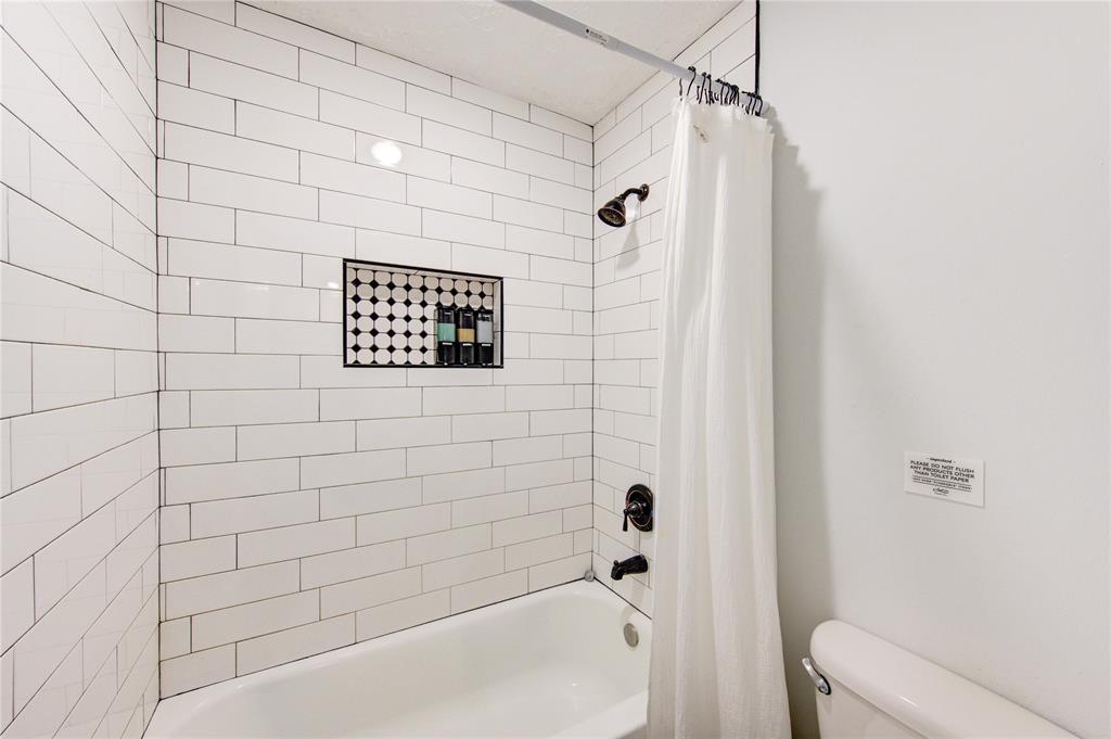 11506 Brook Meadows Lane, Meadows Place, Texas image 24