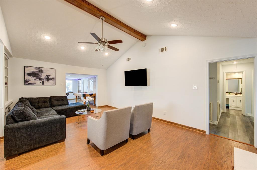 11506 Brook Meadows Lane, Meadows Place, Texas image 7