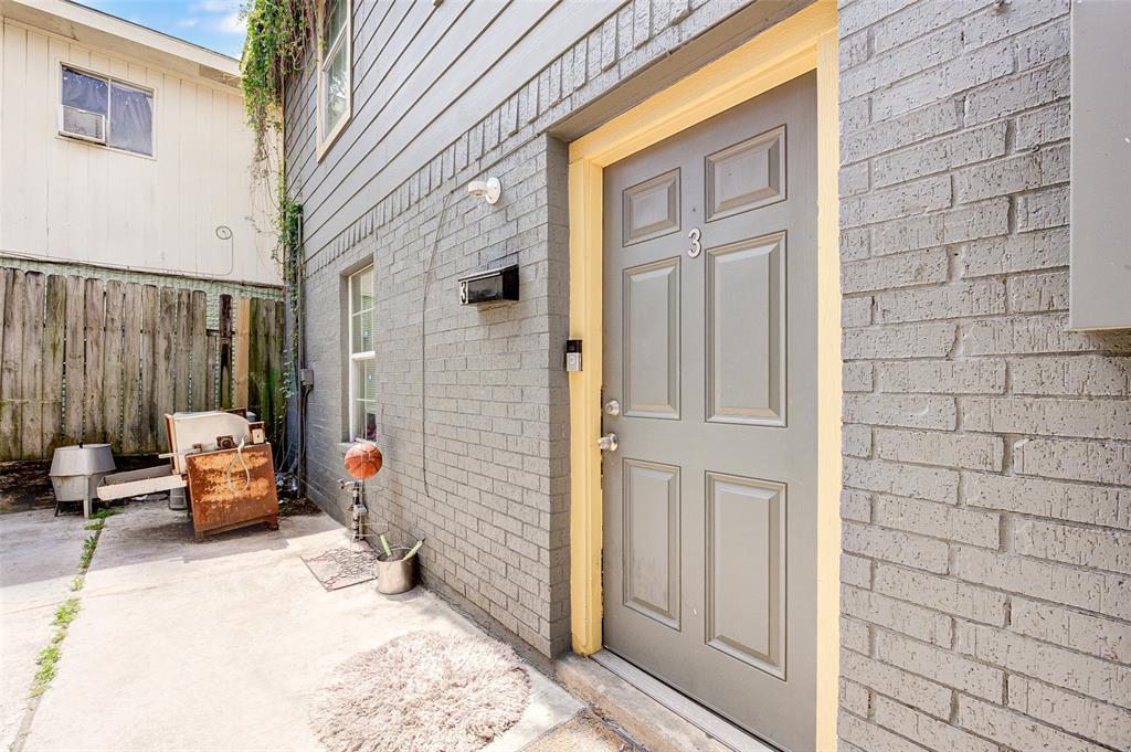 412 N 8th Street