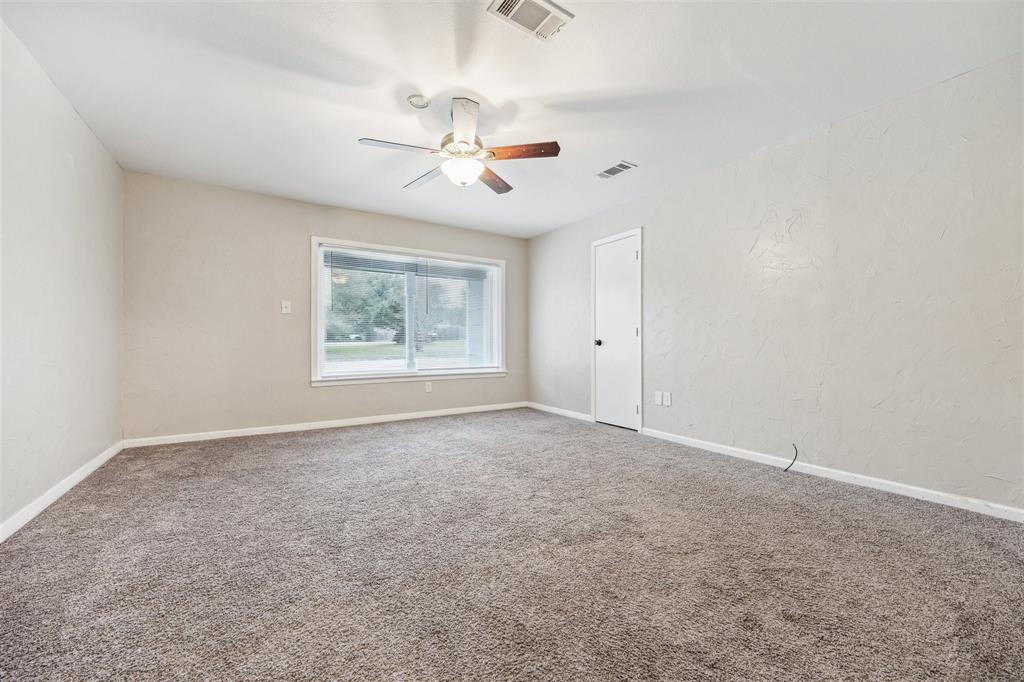 1445 Kosse Street, Hempstead, Texas image 13
