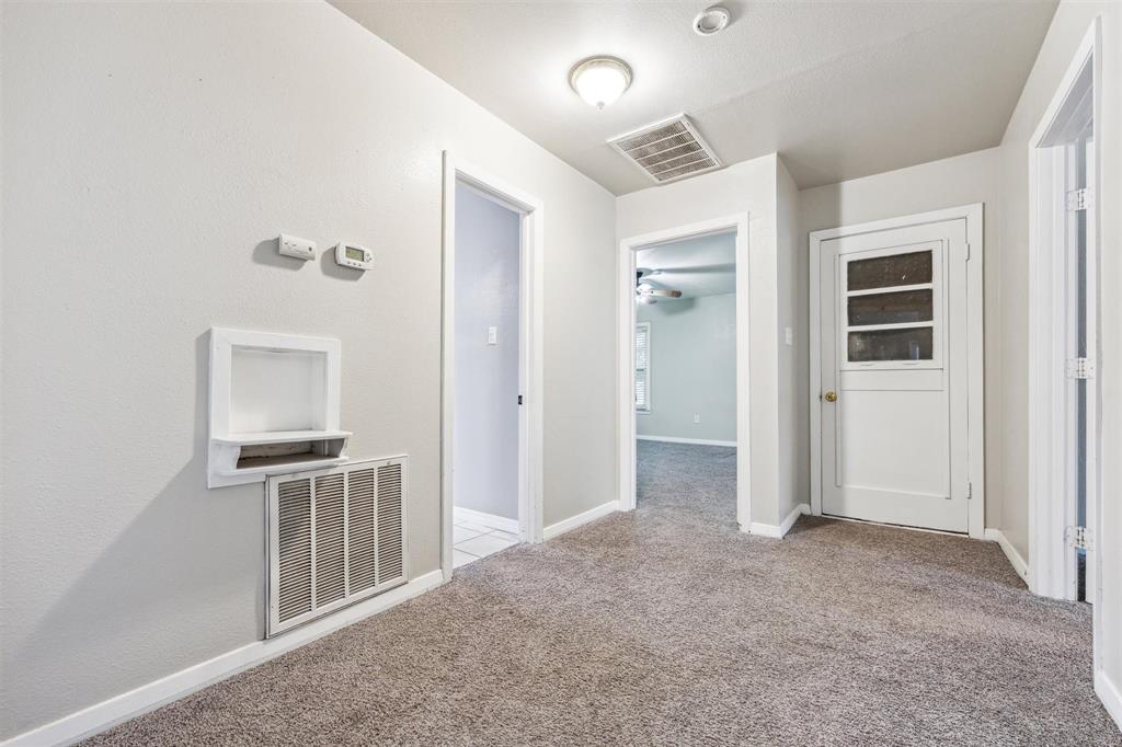 1445 Kosse Street, Hempstead, Texas image 11
