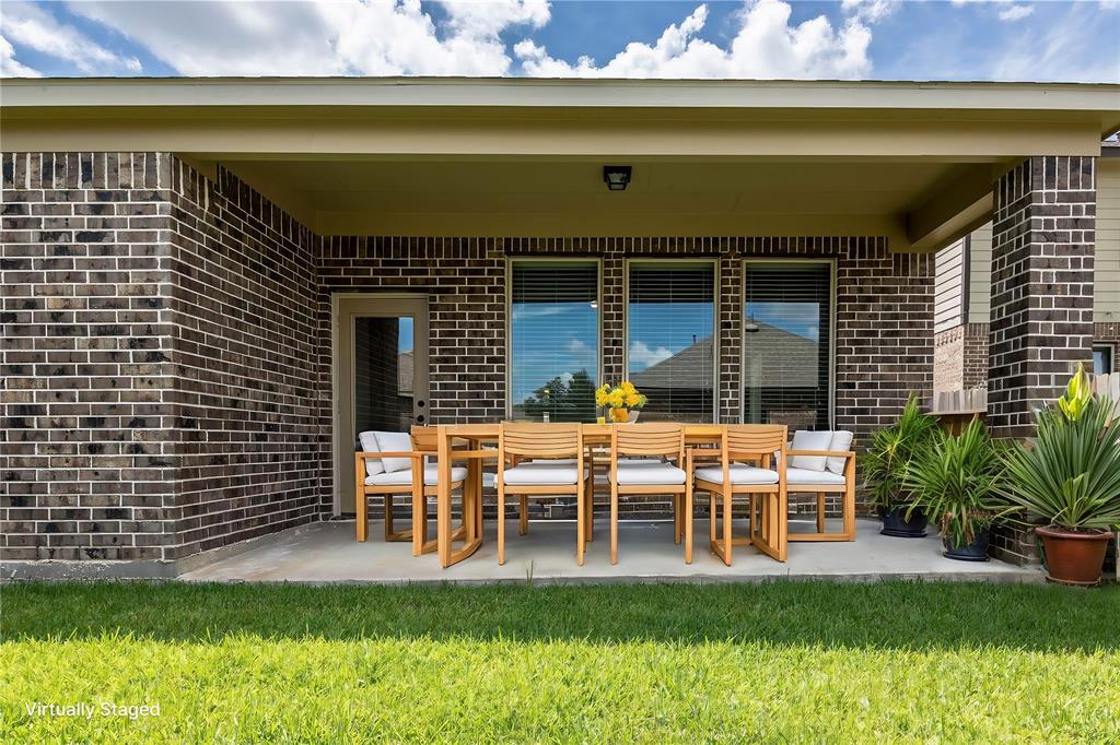 23419 Banks Mill Drive, New Caney, Texas image 4