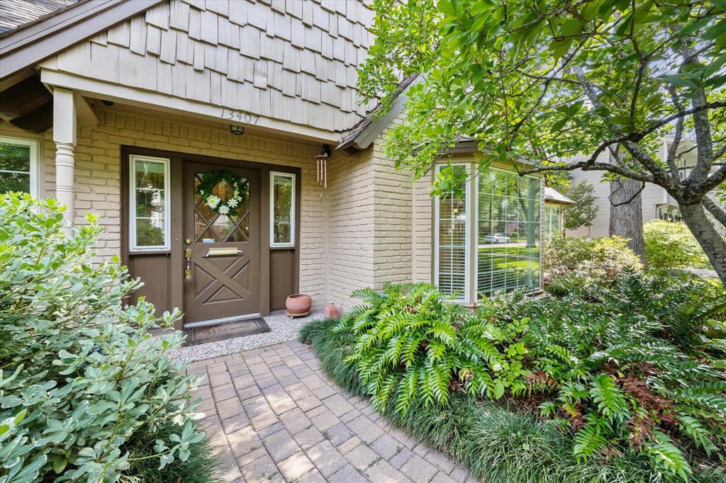 13407 Pinerock Lane, Houston, Texas image 3
