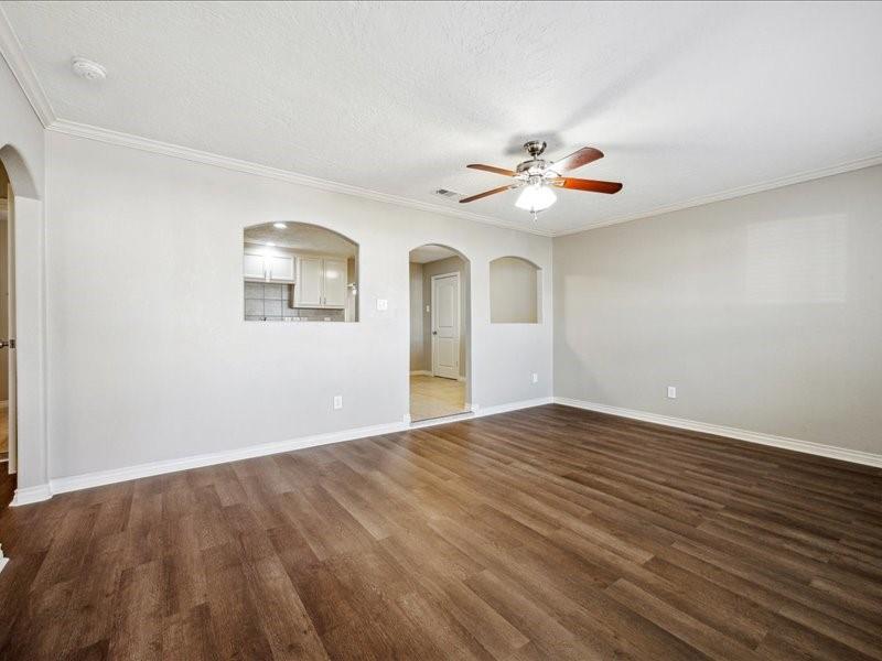 7205 Yucca Drive, Galveston, Texas image 7