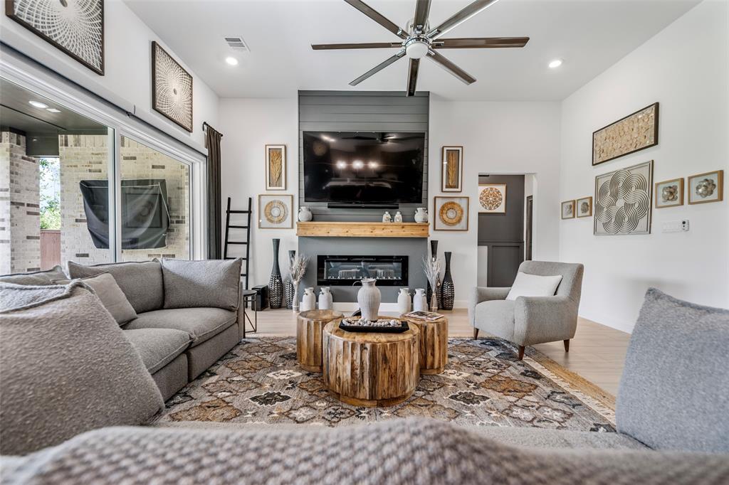 11938 Carillon Forest Drive, Humble, Texas image 4