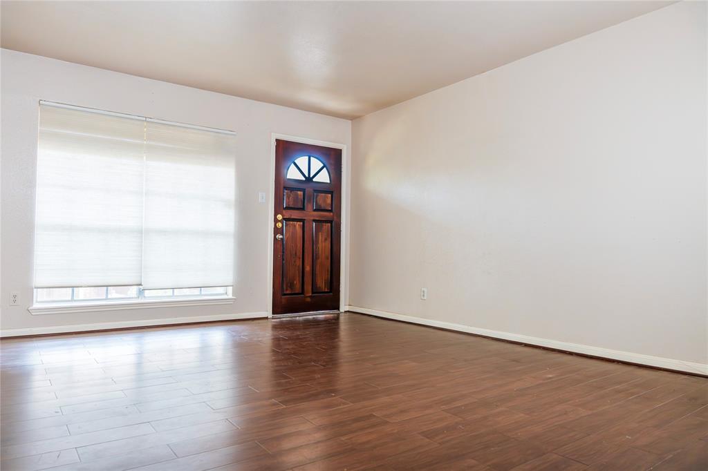 829 Wax Myrtle Lane #A, Houston, Texas image 3