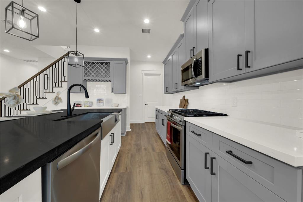 4916 Lavender Street