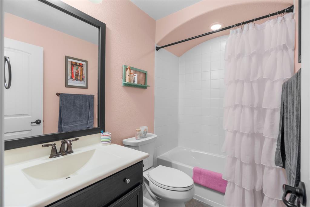8315 Liat Lane, Conroe, Texas image 29