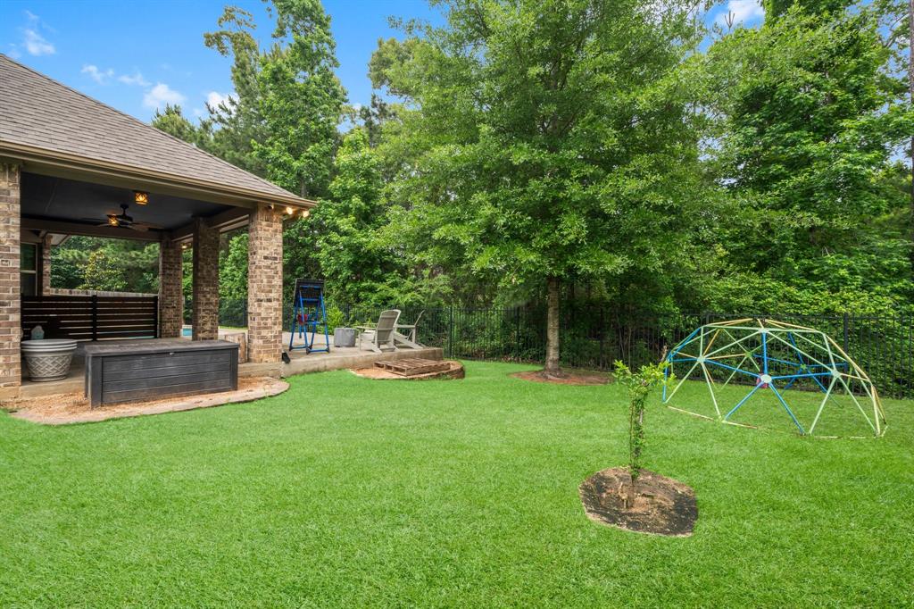 8315 Liat Lane, Conroe, Texas image 41